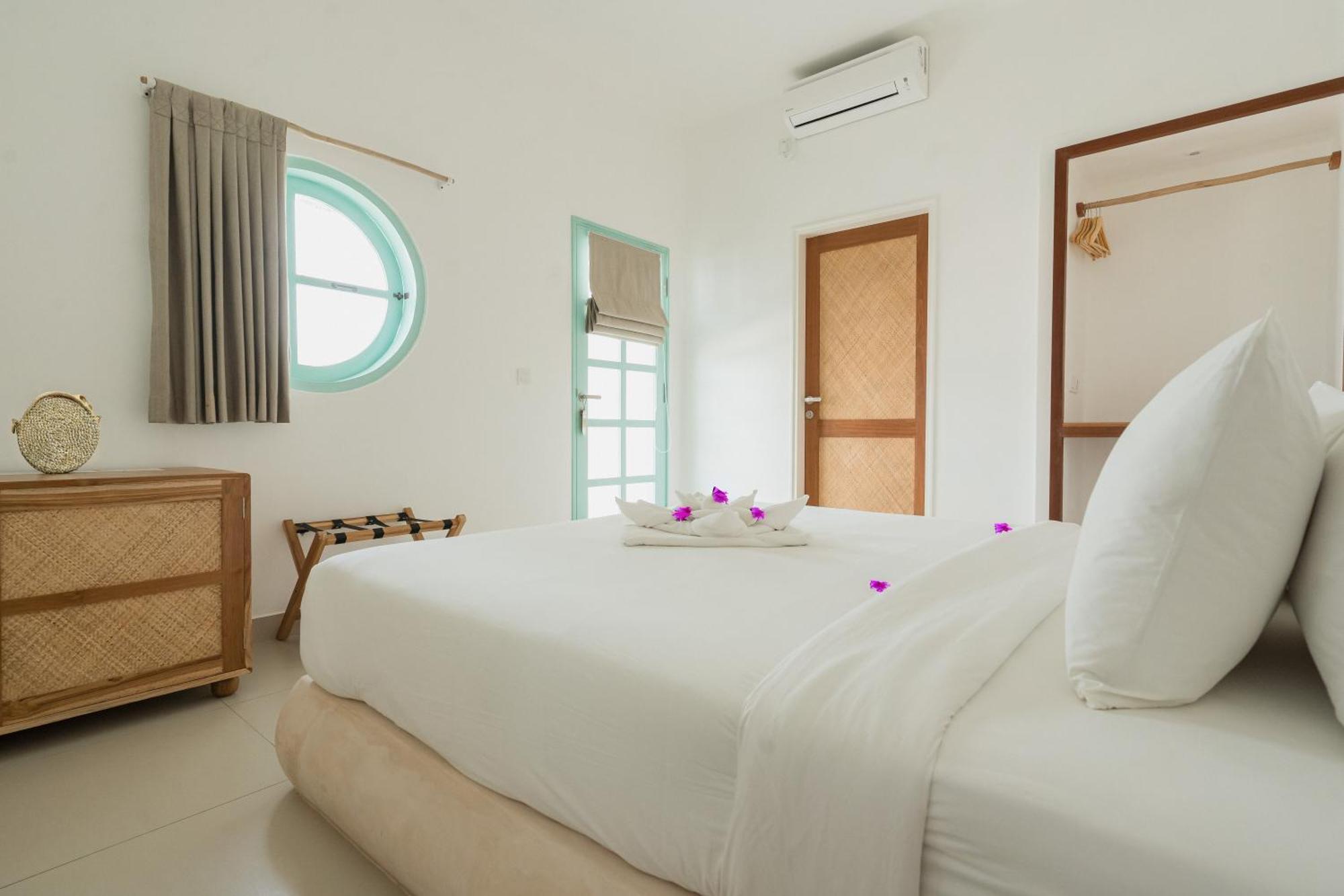 Quma Hotel Τζίλι Τραγουανγκάν Εξωτερικό φωτογραφία