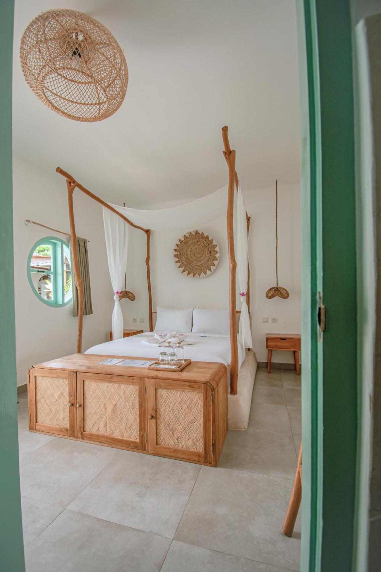 Quma Hotel Τζίλι Τραγουανγκάν Εξωτερικό φωτογραφία